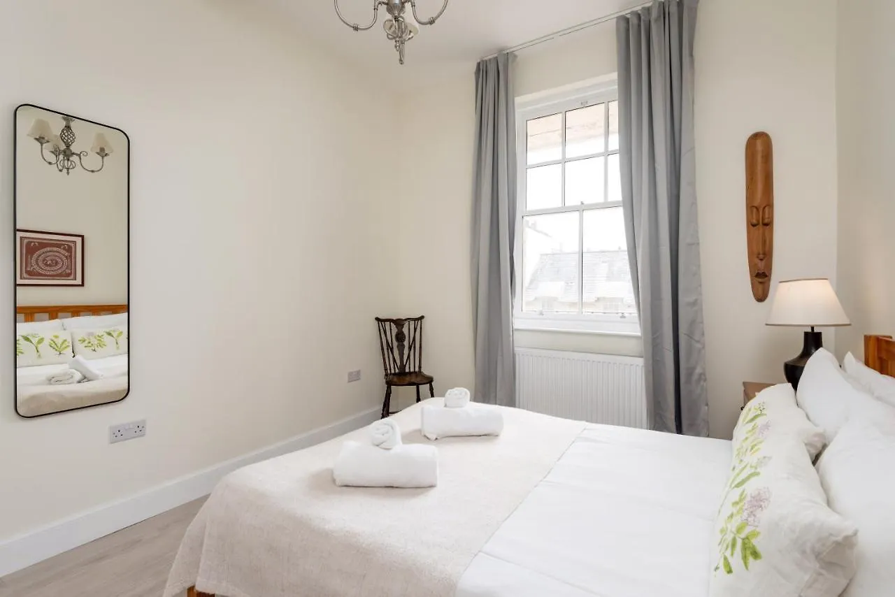 Apartment The Tron Square Residence Edinburgh United Kingdom